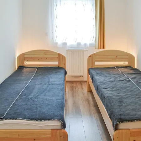 Apartament Nice In W Wifi And 2 Bedrooms Balatonlelle
